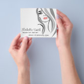 ロングヘアの美容師 メイクアップアーティスト ブランディング チラシ (手)