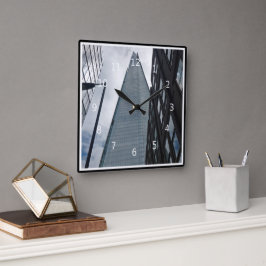 ロンドンのシャード・ツー通りを見上げて スクエア壁時計