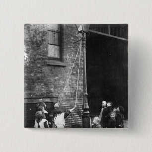 ロンドンのスラム街、c.1900 缶バッジ