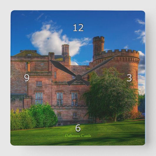 ロンドンのダルハウジー城 スクエア壁時計 (正面)