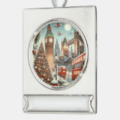 ロンドンのフェスティバルスプレンダー鮮やか – クリスマスカー シルバープレートバナーオーナメント (左)