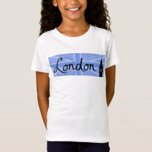 ロンドンの原稿及び英国国旗の空及び場所 Tシャツ