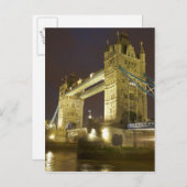 ロンドンの夕暮れ時にタワーブリッジとリバー・テムズ ポストカード (正面/裏面)