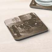 「ロンドンの街の生活」からのロンドンのCabmen、1877- コースター (左側)