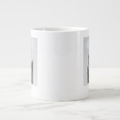 ロンドンの雲の赤と緑 ジャンボコーヒーマグカップ (正面)