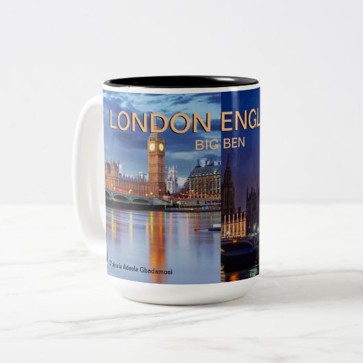 ロンドンイングランドby MOJISOLA ADEOLA GBADAMOSI MUG ツートーンマグカップ (正面左)