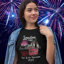 ロンドンスカイスケープ赤バス戴冠式2023花火 Tシャツ