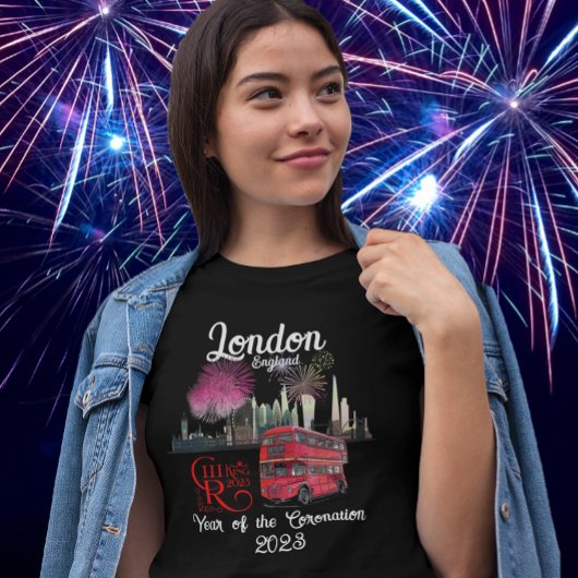 ロンドンスカイスケープ赤バス戴冠式2023花火 Tシャツ