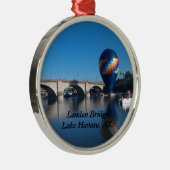 ロンドンブリッジレイクハバス メタルオーナメント (右)