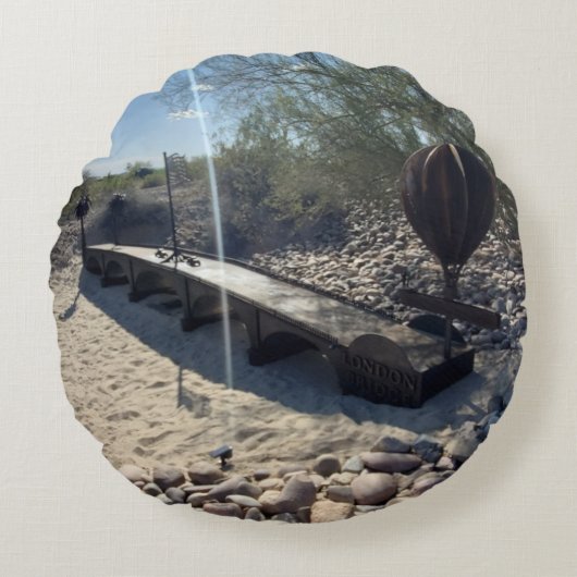 ロンドンブリッジ/ロンドンブリッジのレプリカ ラウンドクッション (正面)