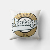 ロンドンヴィンテージUKレトロロゴ。トラック帽 クッション (裏面)