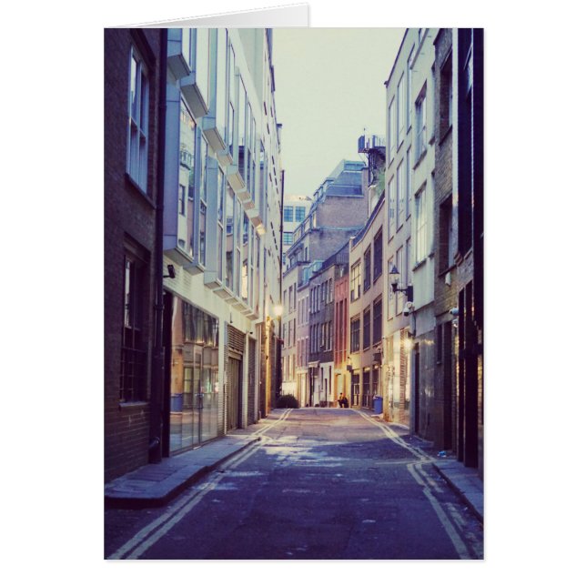 ロンドン・ソーホーの街の風景 (正面)