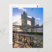 ロンドンUKポストカード、ドーンのタワーブリッジ ポストカード (正面/裏面)