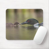 ロン大人食べ物を与え雛 マウスパッド (マウス)