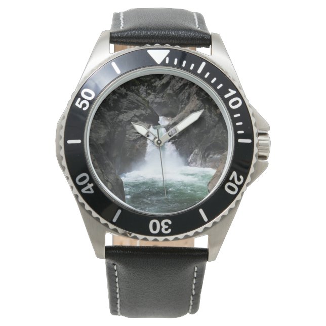 ローアリングリバー滝、キングズキャニオン、カリフォルニア州 腕時計 (正面)