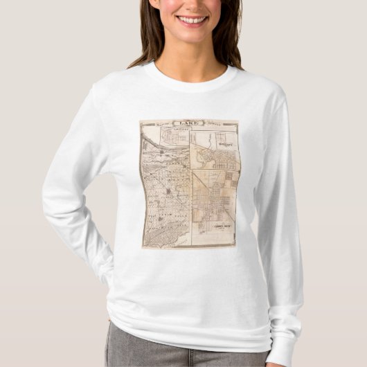 ローエルが付いているレイク郡の地図 Tシャツ (正面)