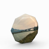 ローグ川、または フォトブロック (左)