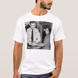 ローザへのオード Tシャツ