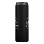 ロースト&ロームアキャンピングコーヒーデザイン タンブラー (裏面)