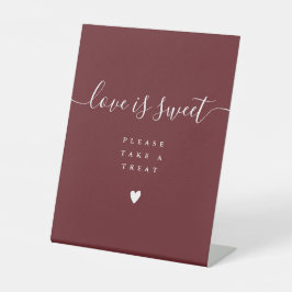 ローズウッドのピンクの愛は甘いトリートの恩恵を受ける 台座サイン