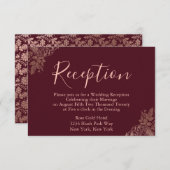 ローズゴールドとバーガンディのウェディングレセプション エンクロージャーカード (正面/裏面)