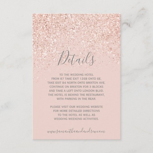 ローズゴールドのグリッターがかったバーガンディピンクとグレーの結婚式のディテール エンクロージャーカード (正面)