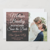 ローズゴールドのグリッターが煌く ブラック セーブ・ザ・デート 招待状 (正面)