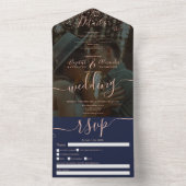 ローズゴールドのコンフェッティ ネイビーブルーのスクリプト写真 ウェディング オールインワン招待状 (内側)