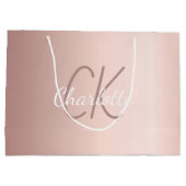 ローズゴールドのモノグラムスクリプト 現代的でエレガント ラージペーパーバッグ (裏面)