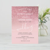 ローズゴールドの女の子っぽいグリッター モダンスクリプト 招待状 (スタンド正面)
