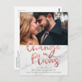 ローズゴールドの箔押しスクリプト大理石 結婚延期 ポストカード (正面/裏面)
