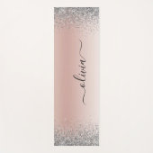 ローズゴールド - ブラッシュピンク グリッター シルバー モノグラム ヨガマット (正面)