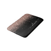 ローズゴールド ブラッシュピンク グリッター スクリプト モノグラム ガーリー バスマット (アングル)