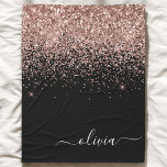 ローズゴールド ブラッシュピンク グリッター スクリプト モノグラム ガーリー フリースブランケット<br><div class="desc">ローズゴールド - ブラッシュピンクとブラックのスパークルグリッター スクリプト モノグラム 名前とイニシャル フリース ブランケット。 これは、16歳の誕生日、結婚式、結婚前パーティー、結婚記念日、ベビーシャワー、バチェロレッテパーティーなど、豪華でおしゃれなスタイルが好きな人へのプレゼントに最適です。</div>