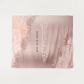 ローズゴールド ブラッシュ ピンク アゲート ジオード グリッター ウェディング タペストリー (正面(横))