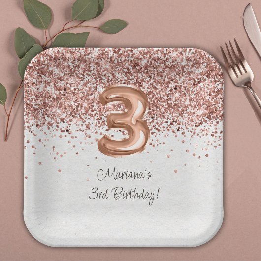 ローズゴールド 3歳 誕生日パーティー ペーパープレート