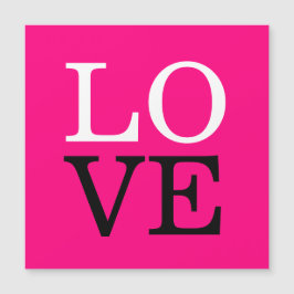 ローズ背景のラブウェディング