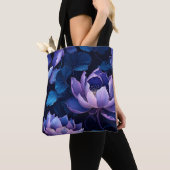 ロータスエレガント開花トートバッグ トートバッグ (クローズアップ)