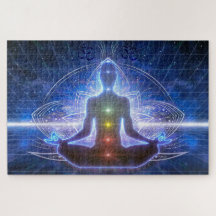 ロータスポジションでのヨガ瞑想とチャクラ