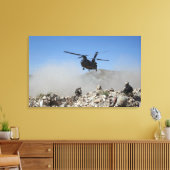 ローターの洗浄で舞い上がった埃の雲 キャンバスプリント (インサイチュ (リビング))