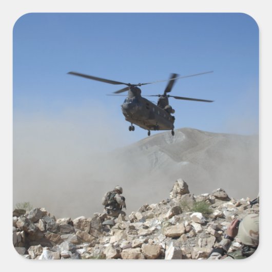 ローターの洗浄で舞い上がった埃の雲 スクエアシール (正面)