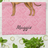 ローデシアンのリッジバックドッグのピンクのハートの名前 キッチンタオル (折り畳み)