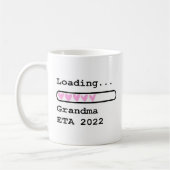 ロードおばあちゃんETA 2022ベビー発表コーヒー コーヒーマグカップ (左)