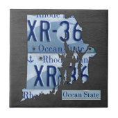 ロードアイランドのナンバープレートの地図のセラミックタイル タイル (正面)