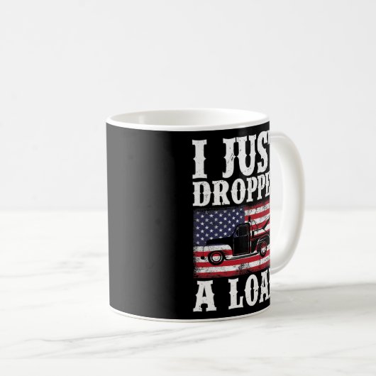 ロードトラックを落としたメンズ・アメリカ国旗 コーヒーマグカップ (正面右)