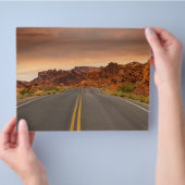 ロードトリップの夕日 チラシ (手)