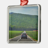 ロードトリップ メタルオーナメント (左)
