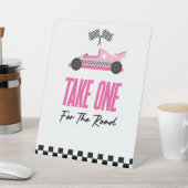 ロードピンクのレースカー好みに合わせて一つにする 台座サイン (インサイチュ)