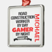 ロード建築ワーカー遊はビデオゲームを愛 メタルオーナメント (左)