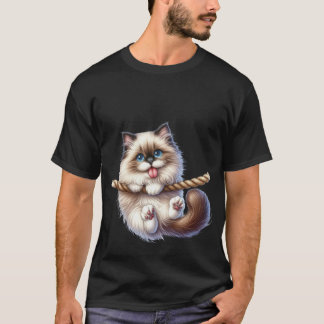 ロープにぶら下がるかわいいもふもふ猫 遊び心あふれるアート ✨🐾🪢 Tシャツ